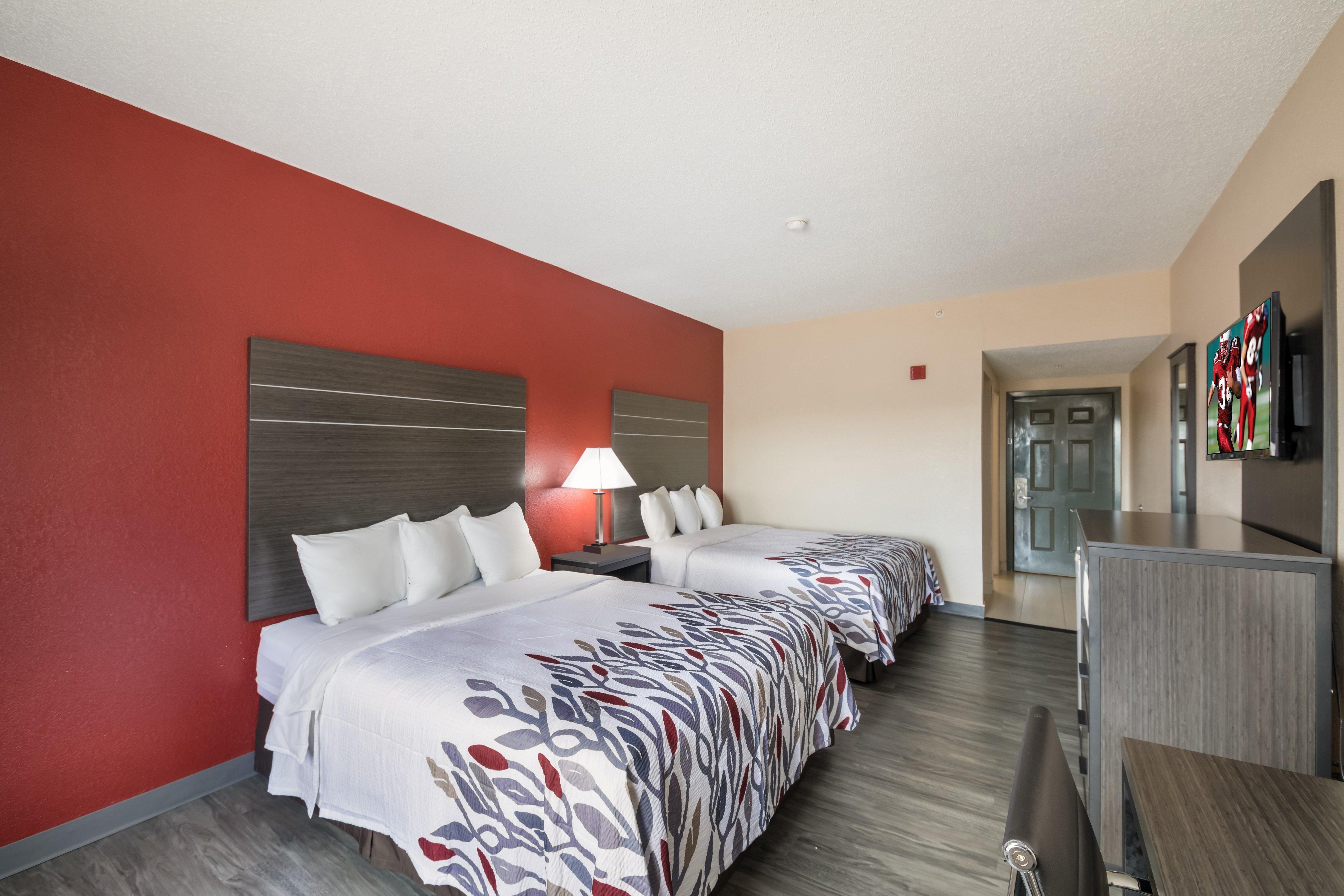Red Roof Inn & Suites Austin East - Манор Экстерьер фото
