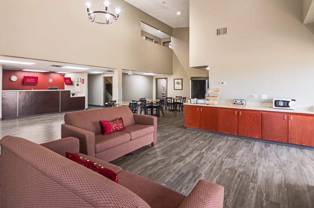 Red Roof Inn & Suites Austin East - Манор Экстерьер фото