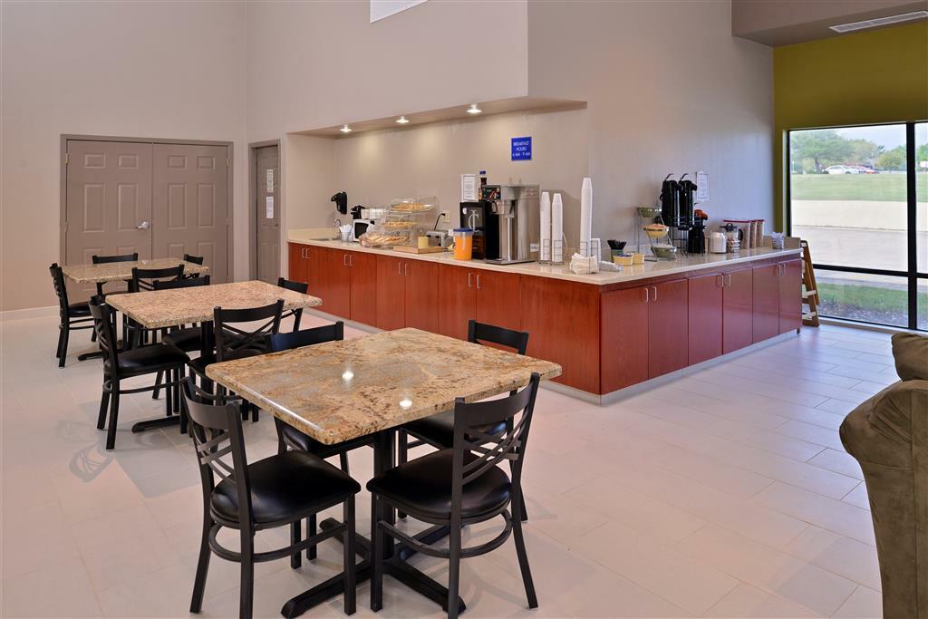 Red Roof Inn & Suites Austin East - Манор Ресторан фото